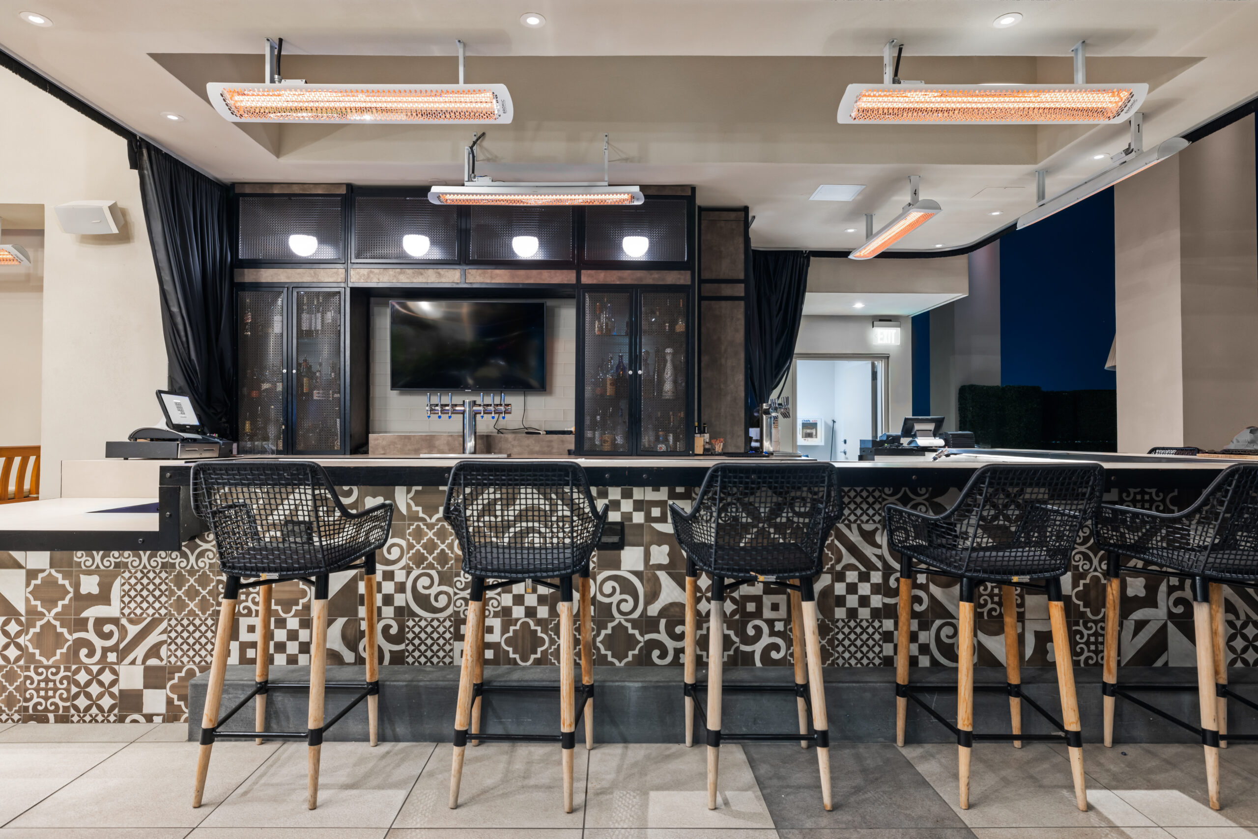 Tungsten Electric Mounting Poles - Image 5